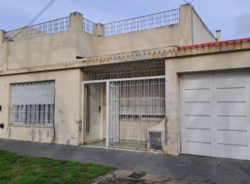 Casa en Venta de 4 ambientes San José · Casa en Venta
