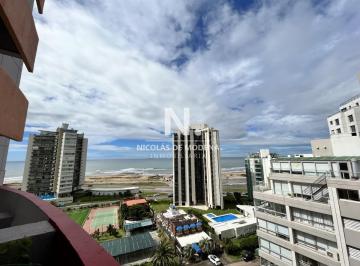Foto1 · Edificio en Zona Brava, Muy Cerca de La Peninsula. 2 Dorm. en Venta