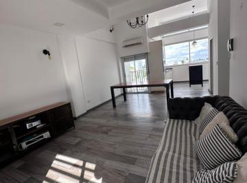Departamento de 4 ambientes, La Matanza · Dpto en Venta 4 Amb C/cochera, Terraza y Pileta Privada.