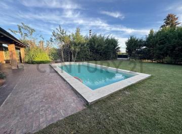 Quinta vacacional · 65m² · 2 Ambientes · Casa Quinta en Venta/permuta | Calle 6 y 650 | Villa Parque Sicardi - La Plata