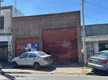 Bodega-Galpón de 2 ambientes, Lanús · Amplio Galpón/depósito en Venta - Remedios de Escalada