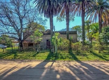Terreno · 300m² · 6 Ambientes · Oportunidad Terreno en Libertador Esquina Corrientes. 16 Ha y Casa de Campo