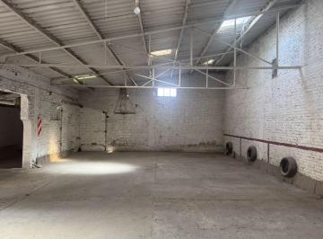 Local comercial · 170m² · Local / Galpon en Alquiler en Cipolletti Centro
