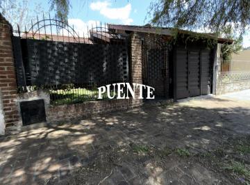 Casa · 85m² · 3 Ambientes · 1 Cochera · Fray Luis Beltrán 1493