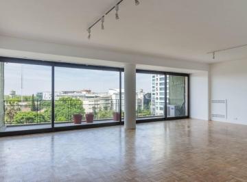 Departamento · 165m² · 5 Ambientes · 1 Cochera · Av Figueroa Alcorta y Cavia.