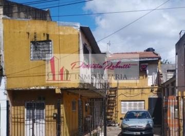 Casa · 221m² · 6 Ambientes · 1 Cochera · Venta Lote Terreno Villa Celina Polo Textil Strandford