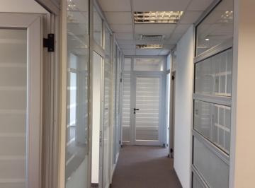 Oficina comercial · 110m² · 4 Ambientes · 3 Cocheras · Oficina en Venta y Alquiler en San Isidro.