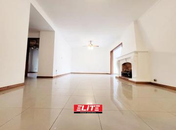 PH de 3 ambientes, Villa Urquiza · Gran PH 1er Piso por Escalera Al Frente, Entrada Independiente