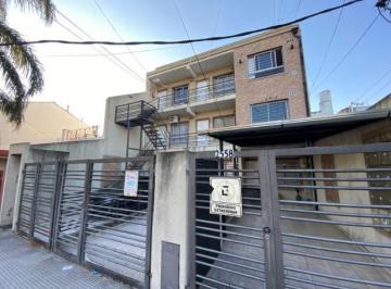 Departamento · 50m² · 3 Ambientes · Departamento en Venta en Villa Luzuriaga