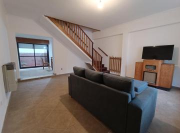 Casa · 186m² · 5 Ambientes · 2 Cocheras · Venta - Casa 3 Dorm., Patio y Cochera Para 2 Vehículos - Barrio Arroyito, Rosario.