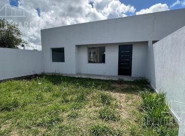 Casa · 300m² · 3 Ambientes · Casa en Villa San Jose