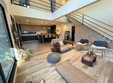 Casa · 93m² · 3 Ambientes · 1 Cochera · Alquiler Locación 606 m² Escobar