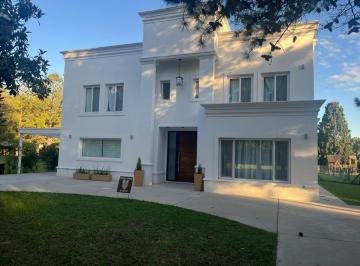 Casa 295m² Venta La Taquara · Club de Campo La Taquara