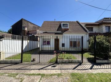 DEH-DEH-668_2 · Casa 3 Ambientes. | Bollini Al 700