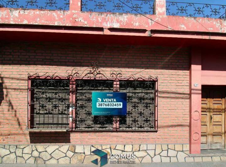 Casa · 210m² · 7 Dormitorios