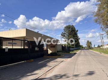 VCO-VCO-1177_2 · Casa 5 Ambientes Casco de Alvarez
