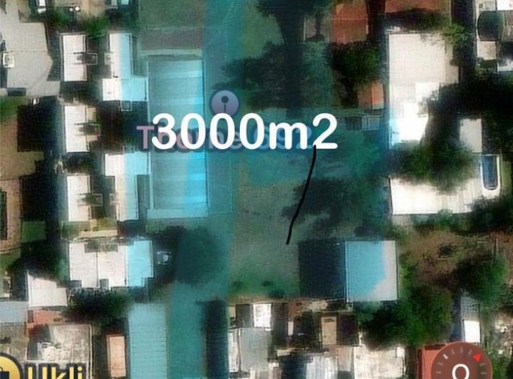 Terreno · 3000m²