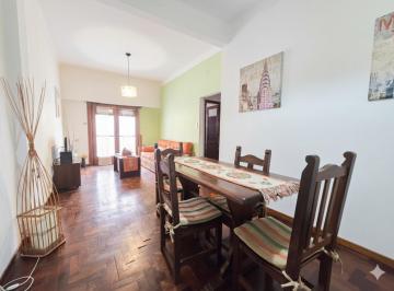 PH · 56m² · 3 Ambientes · PH en Venta de 3 Ambientes en Barracas