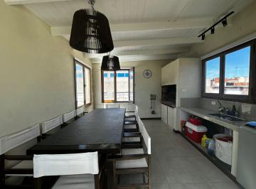 Departamento · 130m² · 4 Ambientes · Departamento 4 Amb 1 Er Piso Interno