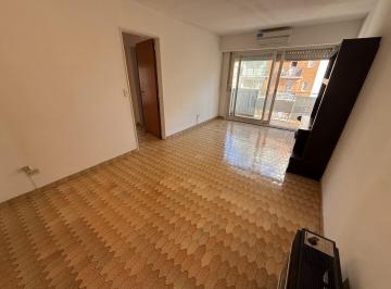 Departamento · 62m² · 3 Ambientes · 1 Cochera · Retasado! Departamento en Venta en Martínez, San Isidro, G. B. a. Zona Norte