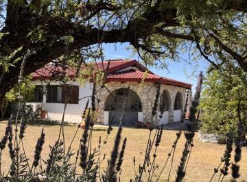 Foto · Gran Casa con 1,4 Hectárea y Pileta en Las Sierras de Córdoba