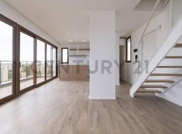 Departamento · 107m² · 4 Ambientes · 1 Cochera · Departamento en Venta en La Plata Semipiso Al Frente con 2 Dorm. + Escritorio Terraza Privada