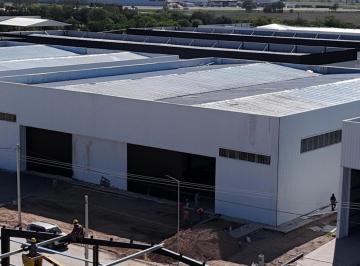 Bodega-Galpón · 915m² · Nave Industrial en Venta 1.000 m - Polo 52