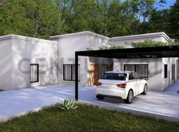 Casa · 228m² · 5 Ambientes · 3 Cocheras · Venta de Casa 5 Ambientes 4 Dorm. en Una Planta San Matias Escobar - Planta Baja a Estrenar