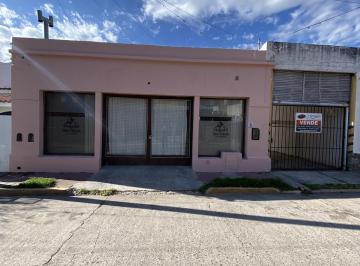 Local comercial · 233m² · 2 Cocheras · Local y Galpon en La Cumbre