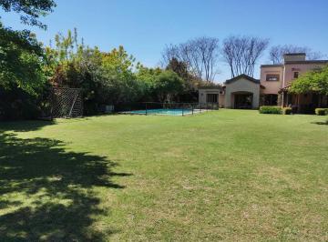 Casa · 260m² · 6 Ambientes · 2 Cocheras · Casa en Alq. Temporario en Santa Barbara, Tigre, G. B. a. Zona Norte