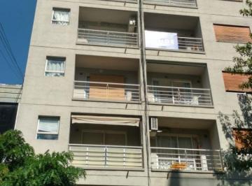 Departamento de 2 ambientes, La Plata · Departamento con 1 Dormitorio y Cochera en Venta en La Plata Zona Calle 12