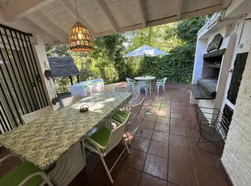Casa · 200m² · 7 Ambientes · Casa en Alquiler Temporario 4 Dorm. Pinamar