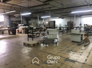 Bodega-Galpón · 3200m² · 4 Cocheras · Planta Industrial de 3.200 m² Cubiertos en Venta, Sobre Av Japón