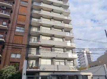 Departamento · 48m² · 2 Ambientes · 1 Cochera · Venta de Departamento 2 Ambientes Quilmes Centro