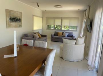 Casa de 6 ambientes, Tigre · L Iturralde Prop - Venta Casa a La Laguna en Lagos del Norte. 4 Dorm.