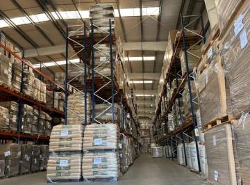 Bodega-Galpón · 3495m² · 6 Cocheras · Deposito en Venta 3495 m Cubiertos Parque Industrial Burzaco
