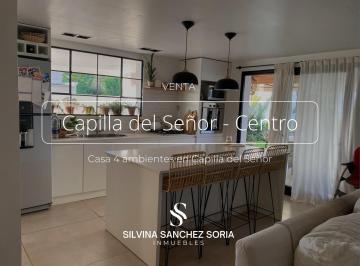 Casa · 300m² · 4 Ambientes · 2 Cocheras · Casa en Venta 4 Ambientes en El Centro de Capilla del Señor