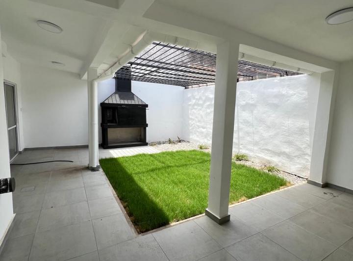 Casa · 146m² · 3 Ambientes