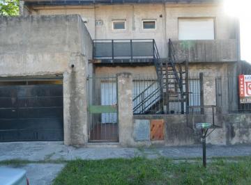 Casa · 170m² · 6 Ambientes · 3 Cocheras · Vg Luminosa Casa en Venta de 6 Ambientes