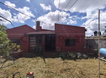 Terreno · 200m² · 3 Ambientes · 2 Cocheras · Venta Lote Merlo a Refaccionar Casa y Departamento Lote de 300 M&sup2;multiples