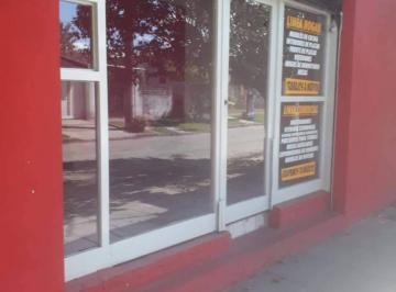 Local comercial , La Matanza · Local Comercial en Alquiler, Isidro Casanova