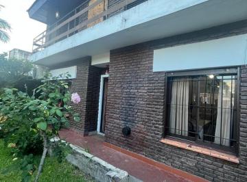 PH · 120m² · 4 Ambientes · Venta PH en Haedo Norte