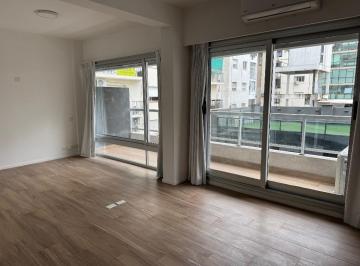 Oficina comercial · 30m² · 1 Cochera · Monoambiente en Alquiler en Belgrano con Balcón, Amenities y Cochera Fija
