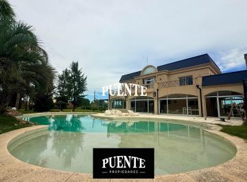 Casa · 375m² · 6 Ambientes · 5 Cocheras · Casa en Barrio Fincas de San Vicente Golf - Venta Alquiler