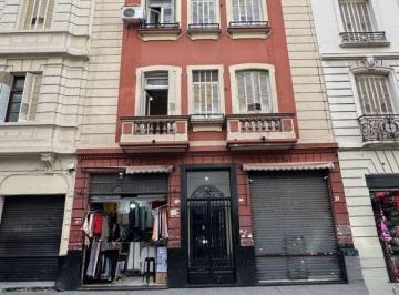 Departamento de 2 ambientes, Balvanera · Departamento con Balcón y Detalles de Época – Excelente Ubicación