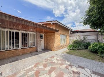 Casa de 3 ambientes, La Matanza · Chalet en Venta 3 Ambientes en Lomas del Mirador, Villa Insuperable