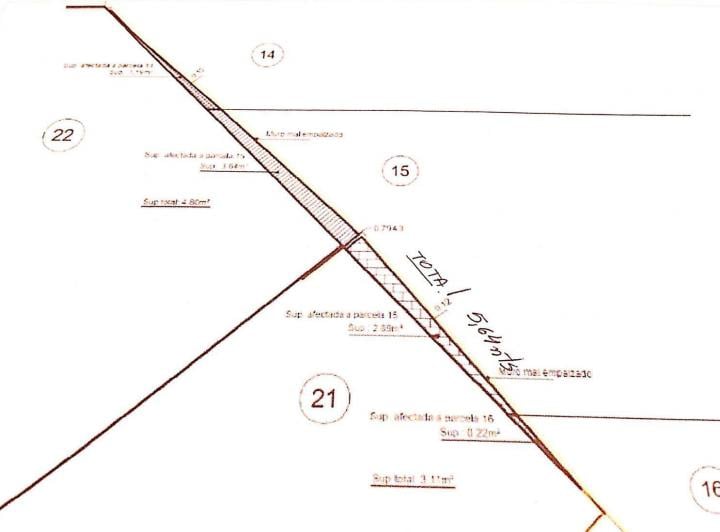 Terreno · 355m²