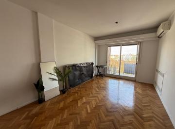 Departamento · 90m² · 4 Ambientes · Departamento en Venta en Vicente López, G. B. a. Zona Norte, Argentina