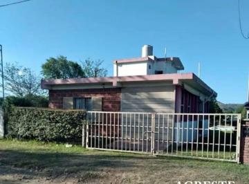 Terreno , Potrero de Garay · Casa con Posibilidades de Ampliación, Ubicacion Ideal Para Vivienda Permanente o Turismo.