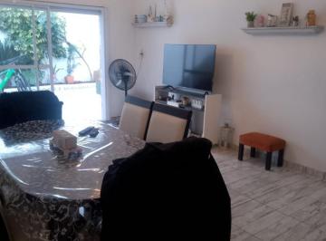 PH · 56m² · 3 Ambientes · PH en Venta, Pompeya con Patio, Parrilla y Terraza. No Apto Crédito.